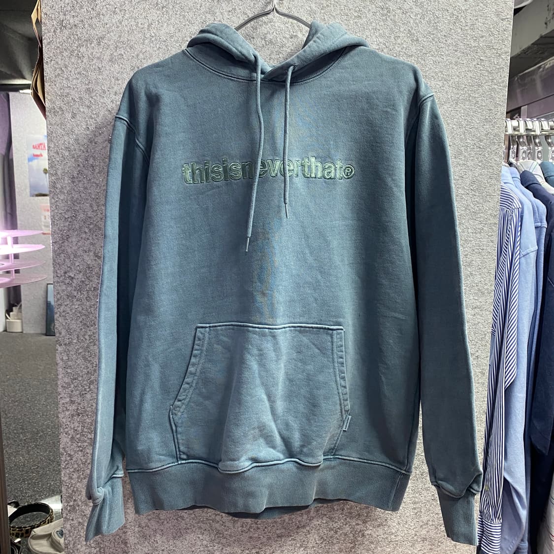 디스이즈네버댓 빅로고 라이트블루 후드티 B3924 상품이미지2