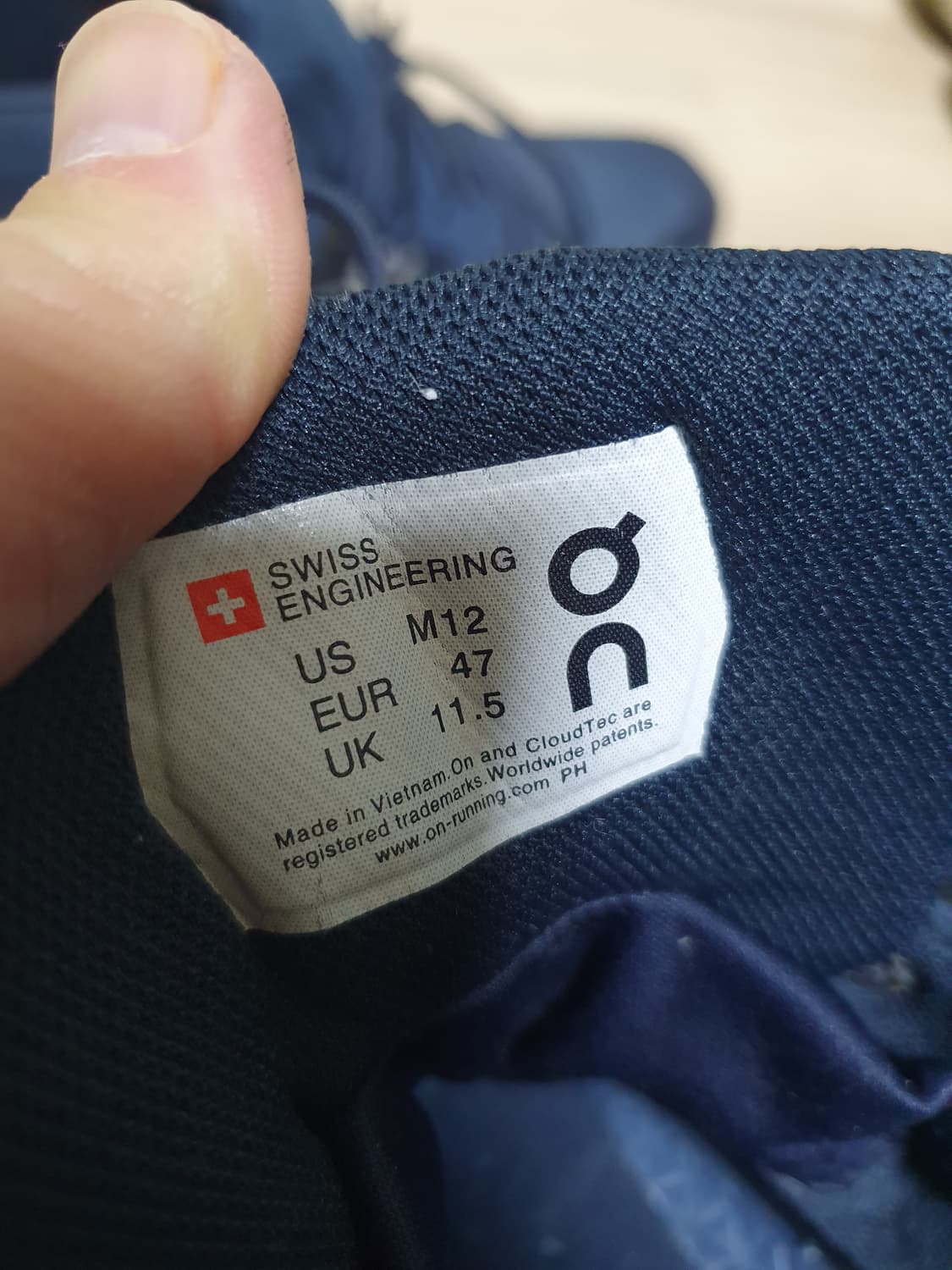 온러닝 클라우드락 하이킹 등산화 300~305 상품이미지10