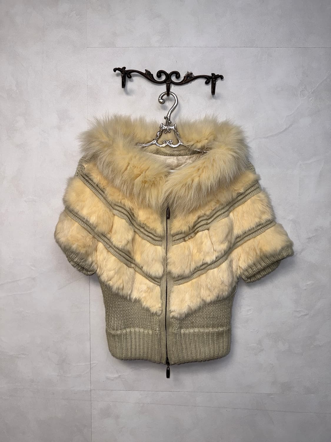 Beige rabbit&fox fur two ways half 후드집업  상품이미지3