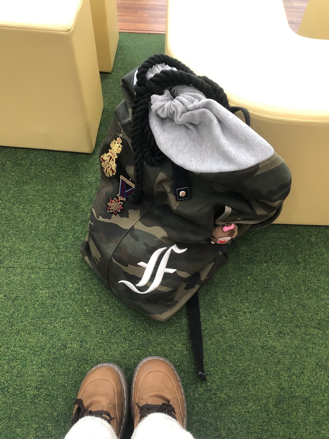 샵페어리 카모 스트링 백 상품이미지1