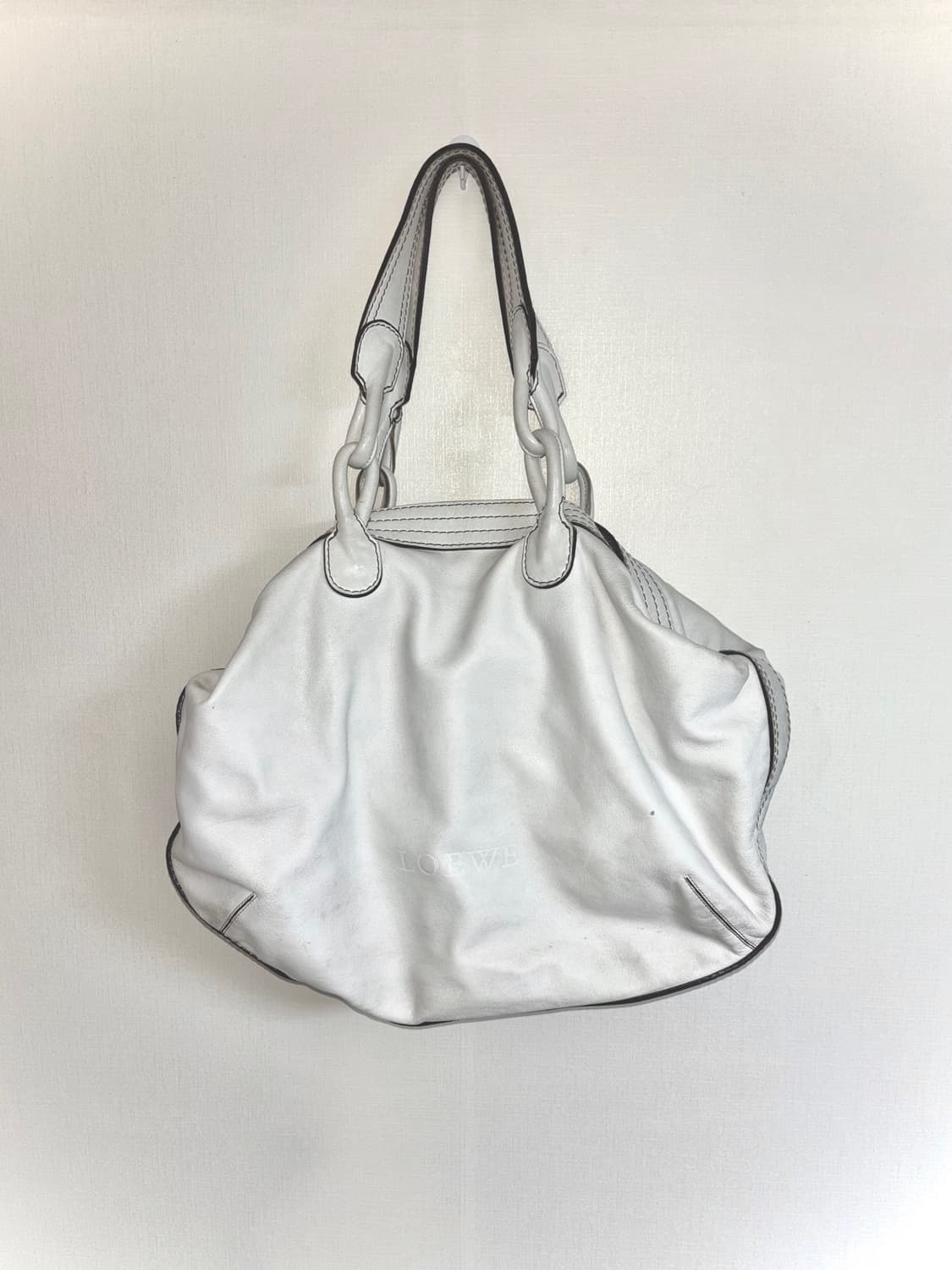 로에베 피에스타 숄더백 상품이미지1