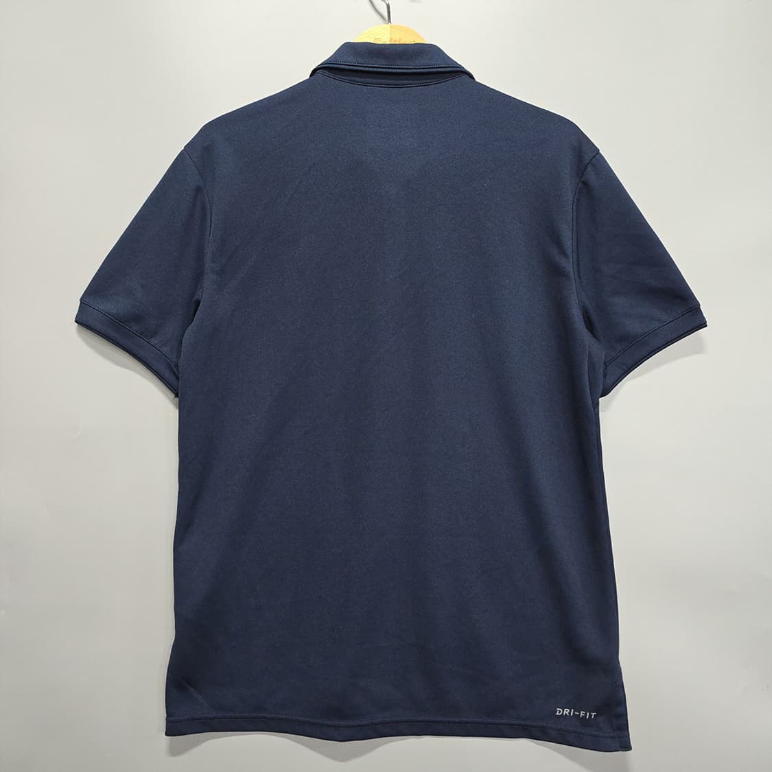 나이키 NIKE 반팔 카라 티셔츠 M 상품이미지3