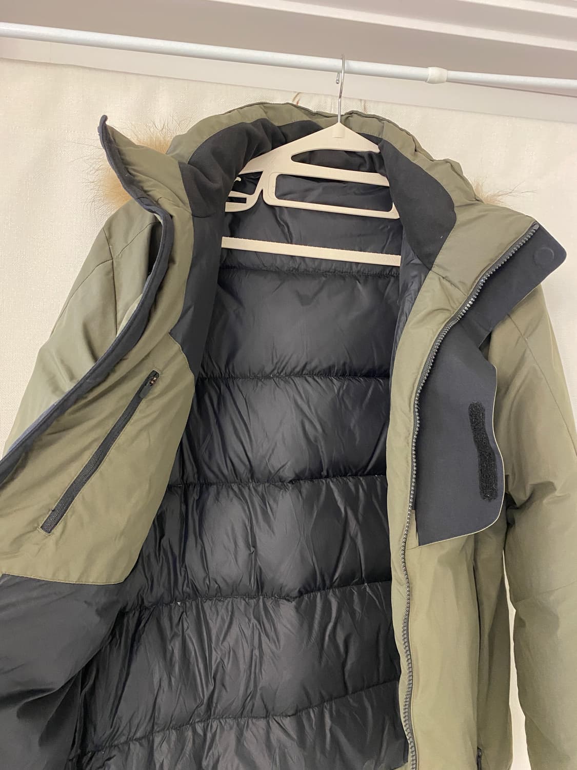 95)살로몬 던컨 구스 다운 패딩 상품이미지4