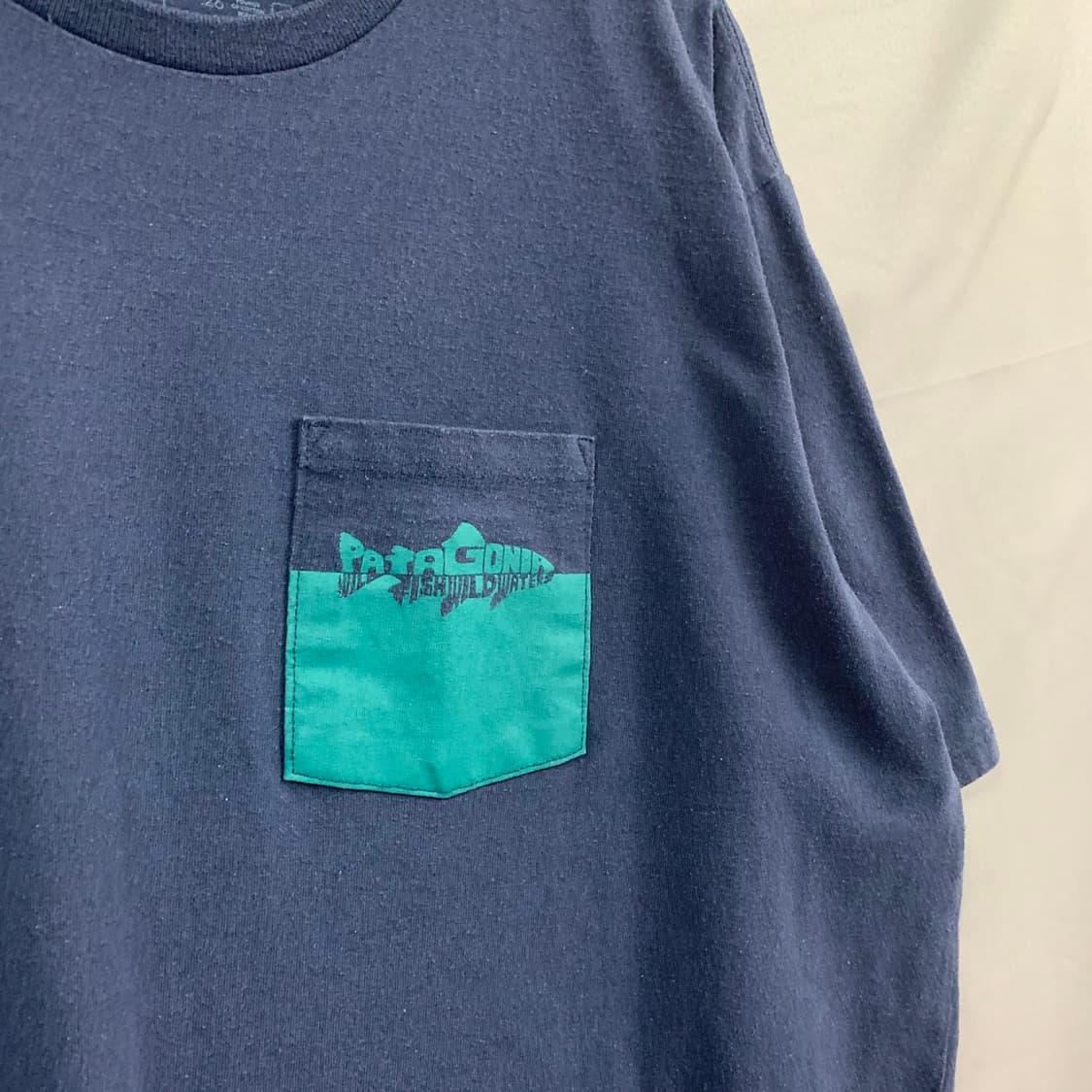 L 파타고니아 레귤러핏 와일드 워터라인 포켓 반팔티 상품이미지3
