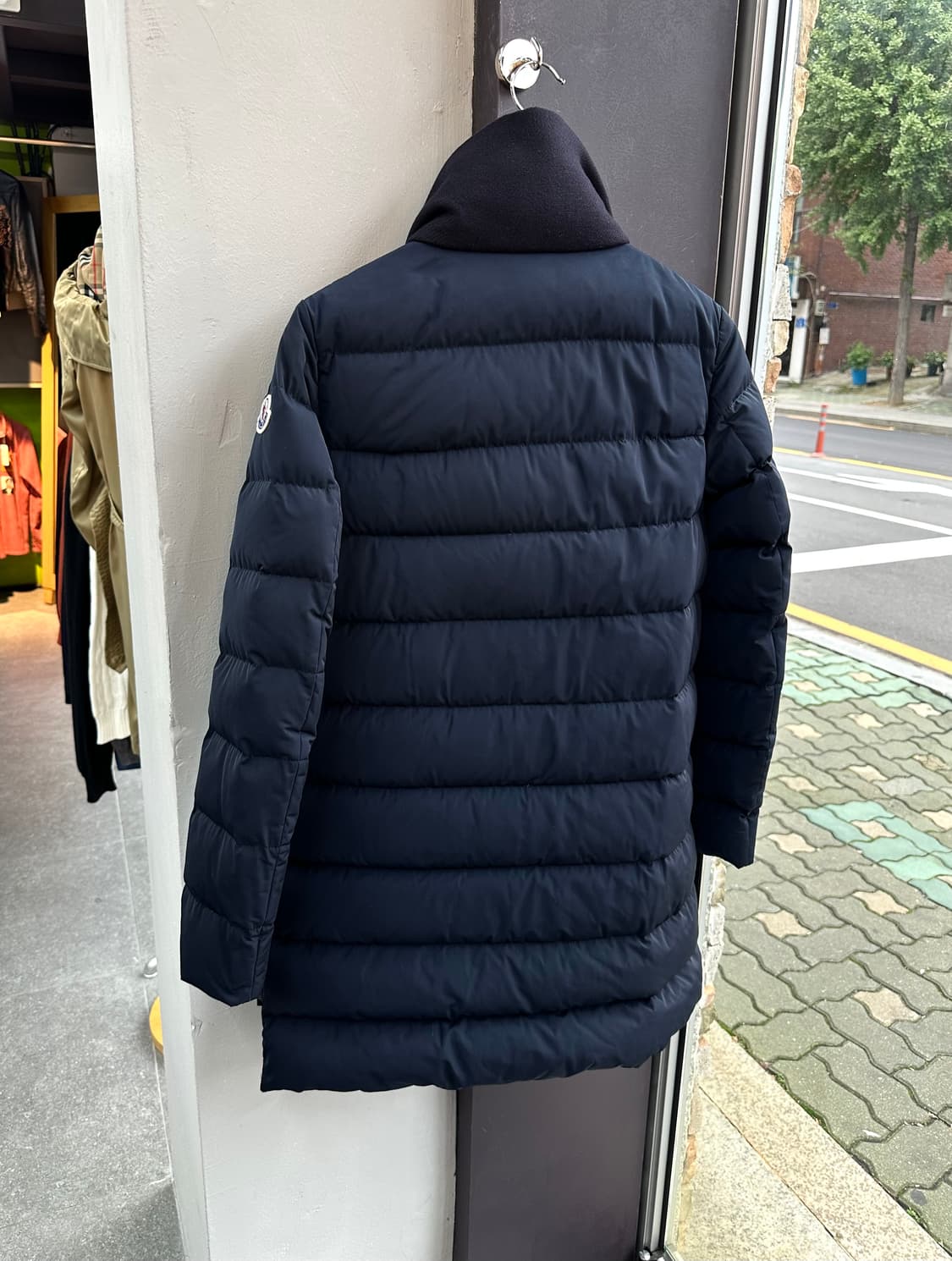 1/ 몽클레어 구스다운 와펜패치 패딩코트 상품이미지7