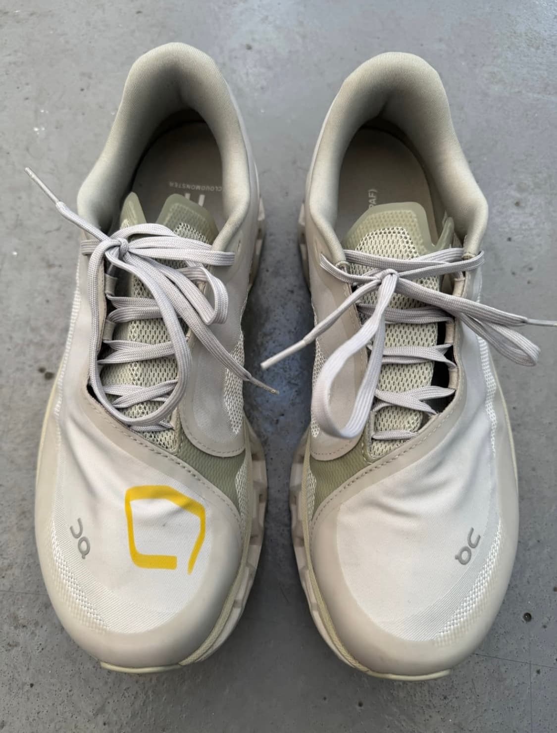 포스트 아카이브 팩션 x 온러닝 파프 클라우드 몬 스터 2 문더스트 초크 상품이미지3