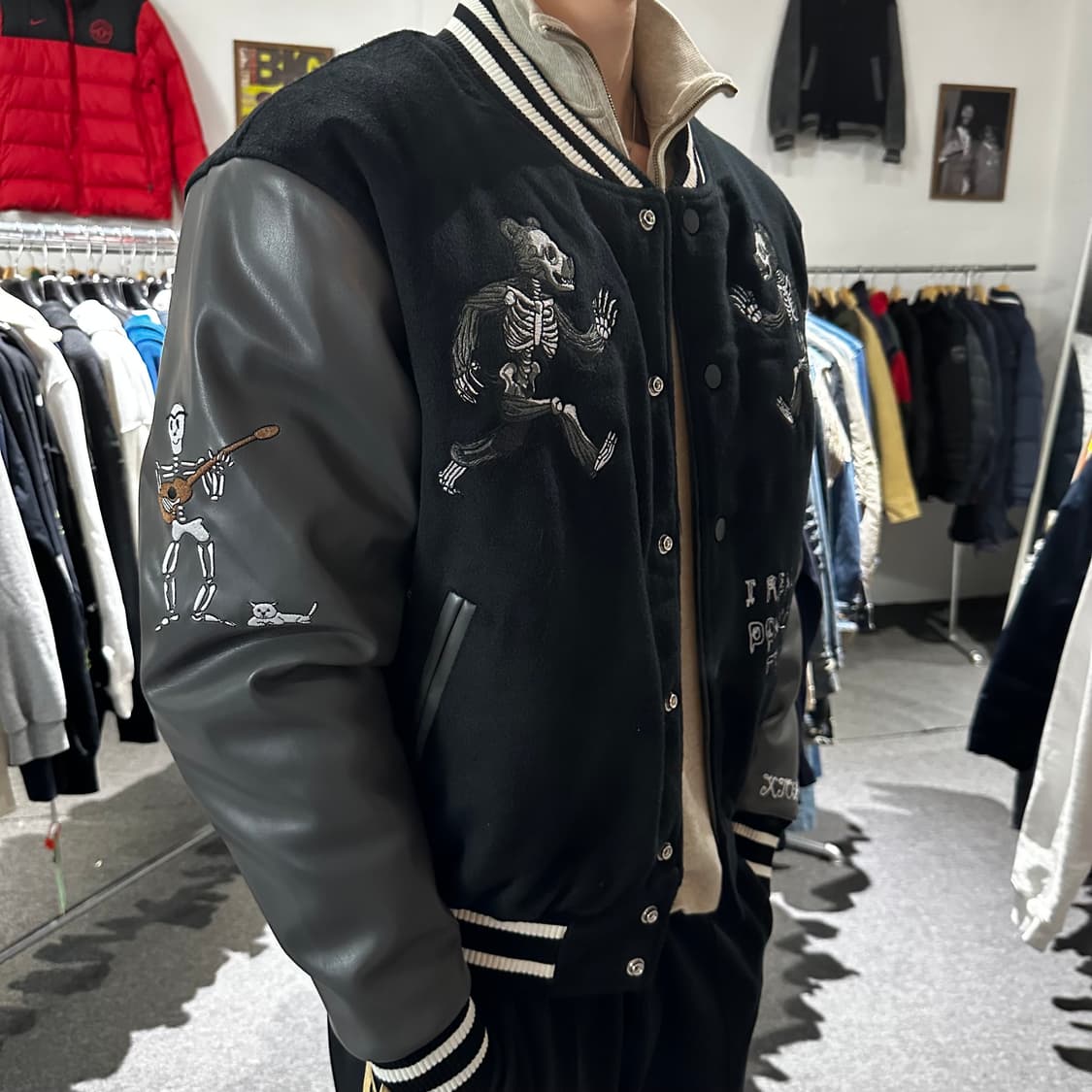 엑스톤즈 스타 젤리 베어 바시티 자켓 상품이미지3