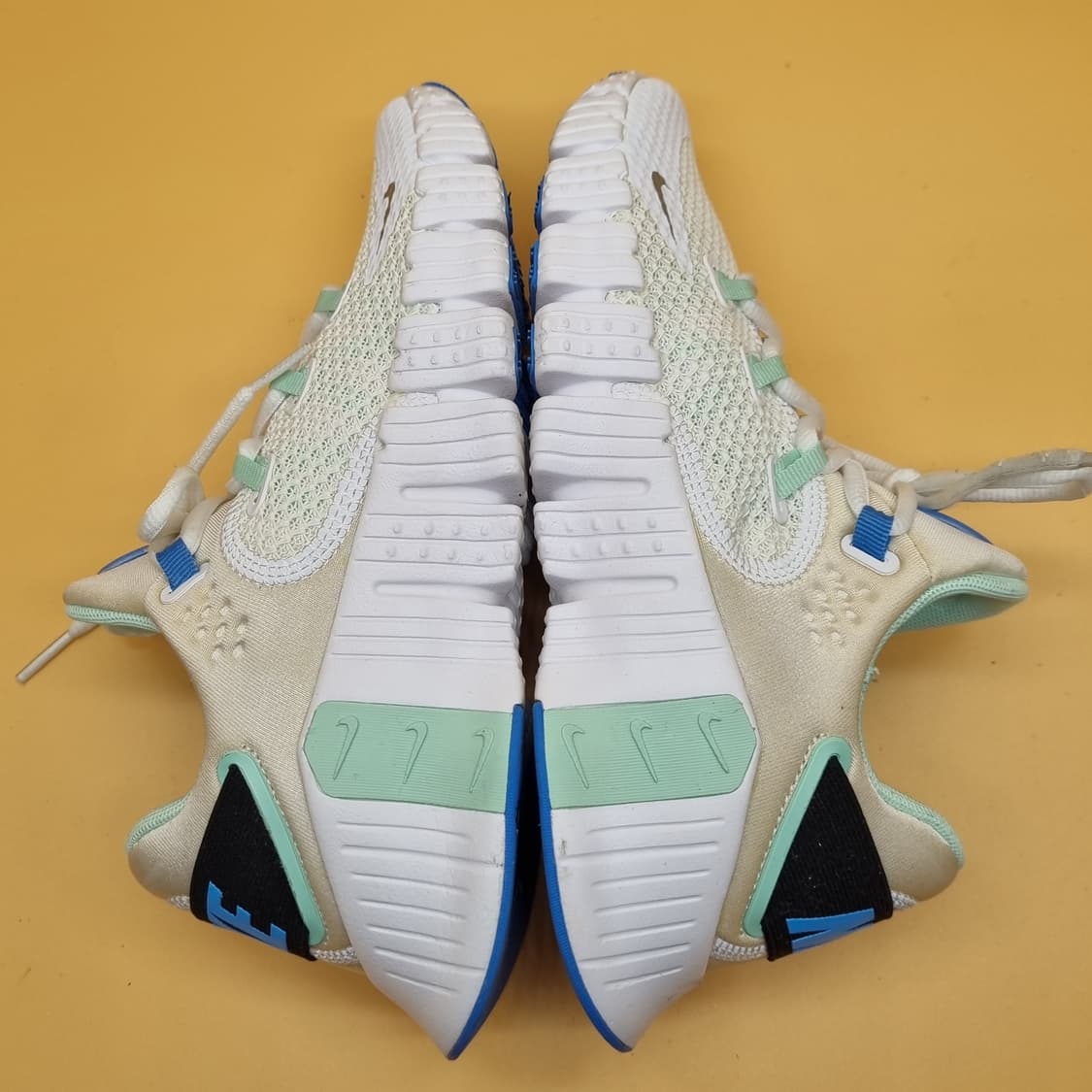 나이키 프리 메트콘4 여성운동화235. 상품이미지5