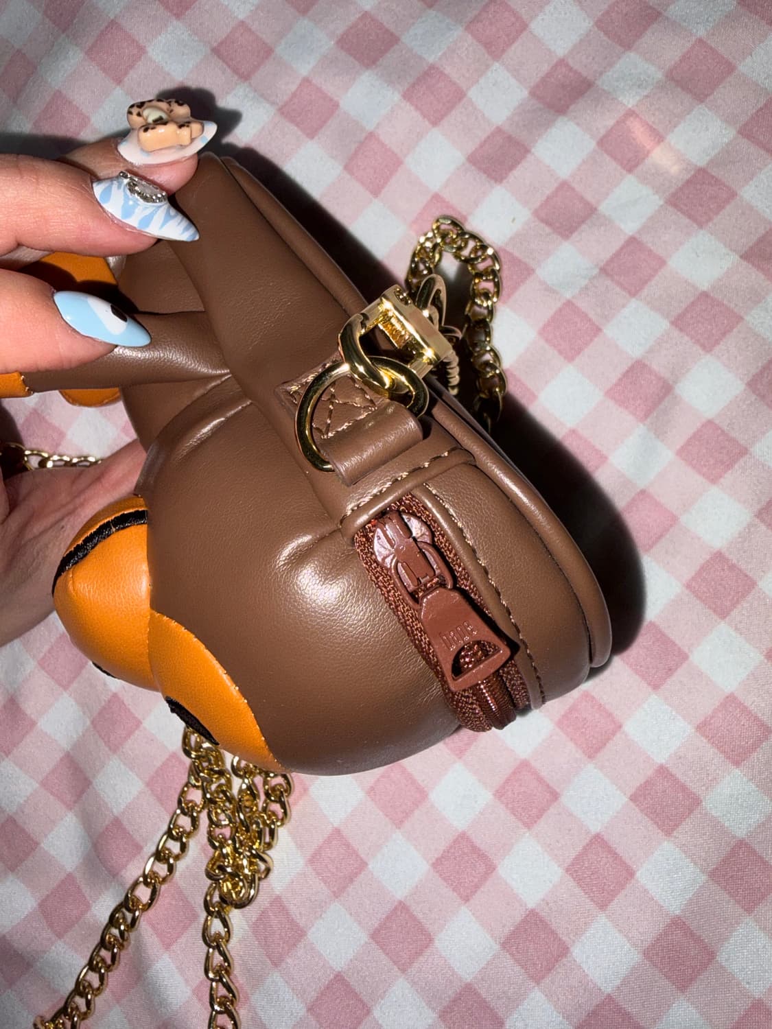 베이프 마일로 체인 미니백 상품이미지3