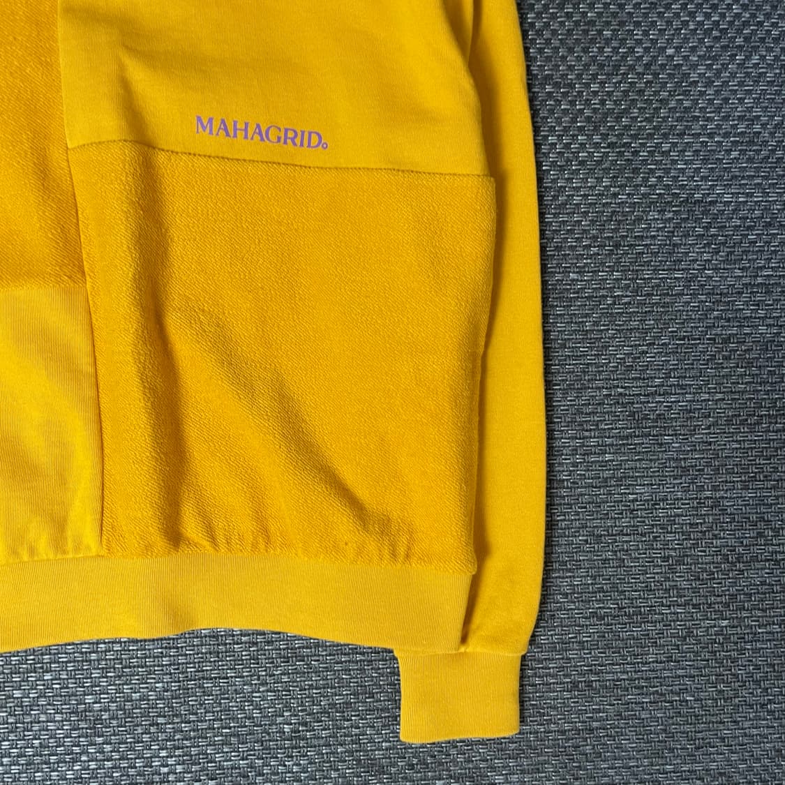 마하그리드 로고 배색 포인트 맨투맨 M 상품이미지4