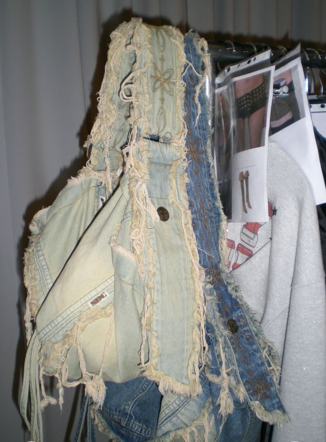 [새상품] 스컬프터 디스트로이드 데님 더플백 라이트블루 상품이미지4