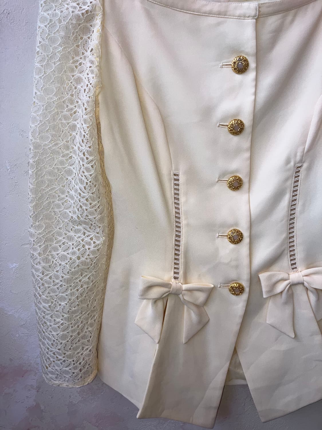 jpn 버터크림 오프숄더 리본 블라우스 상품이미지4