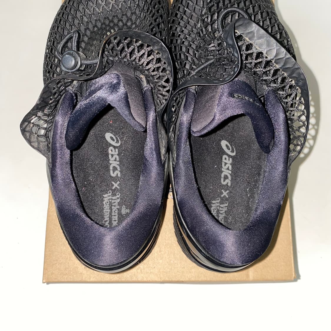 [260] 아식스 x 비비안 웨스트우드 젤 카야노 26 블랙 상품이미지6