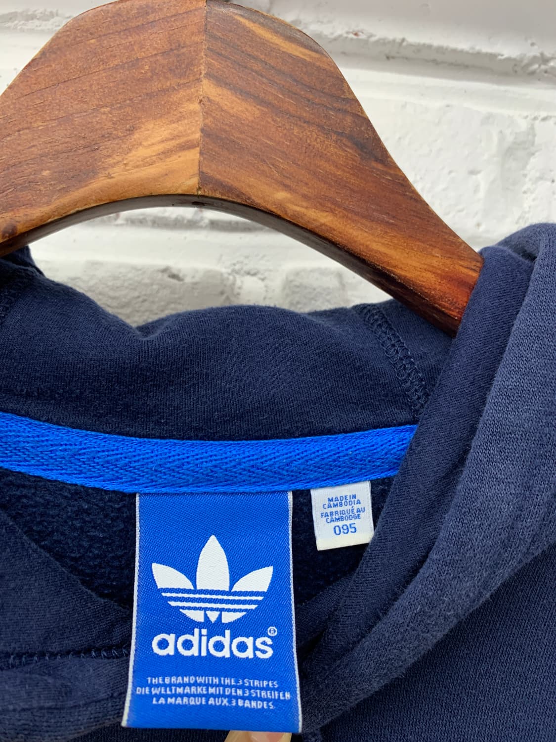 아디다스 후드티 네이비 상품이미지2