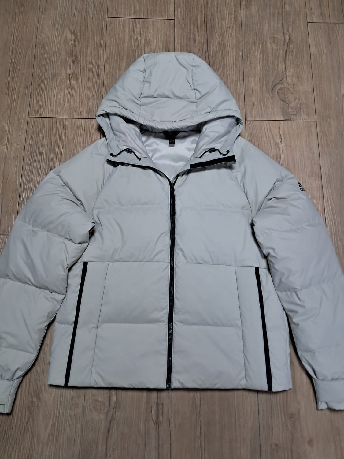 아디다스 푸퍼패딩 M 상품이미지3