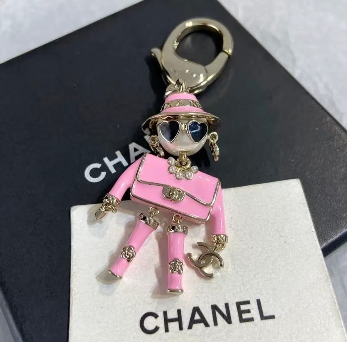 샤넬키링 샤넬백참 샤넬로봇키링 백참 새상품 최최최최상 상품이미지4