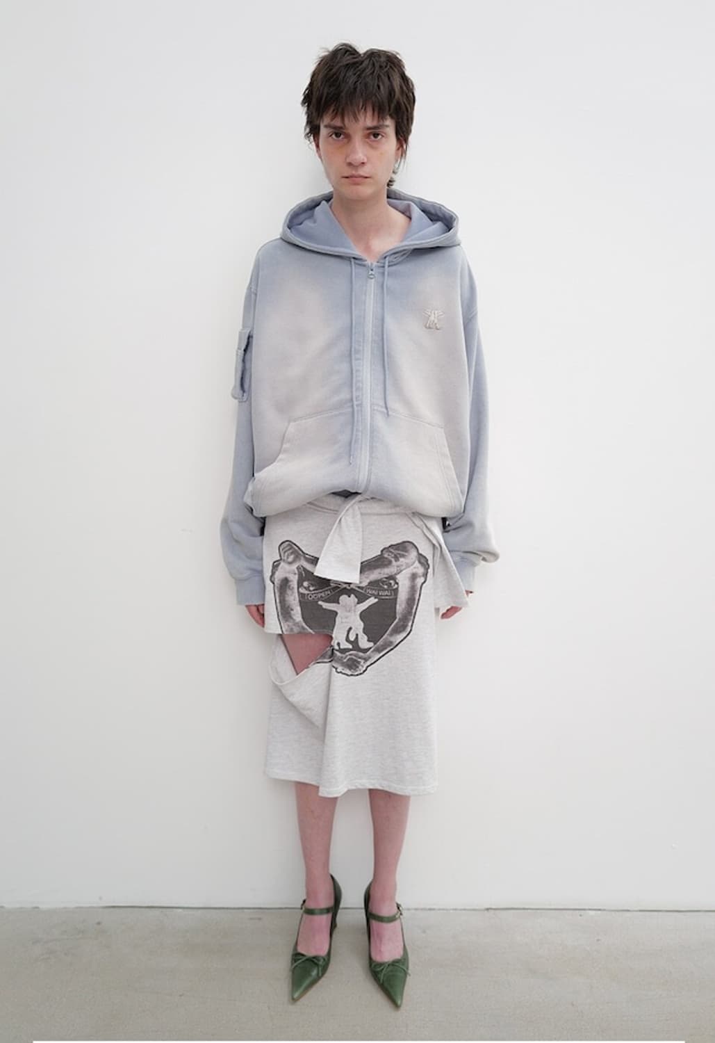 open yy YY HUG&HEART CUTOUT SKIRT 상품이미지1