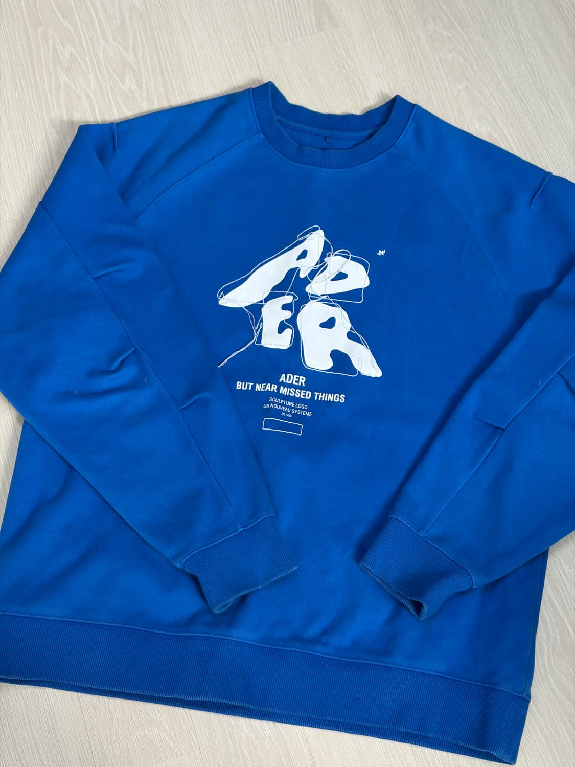 아더에러 21fw 맨투맨 1사이즈 상품이미지1