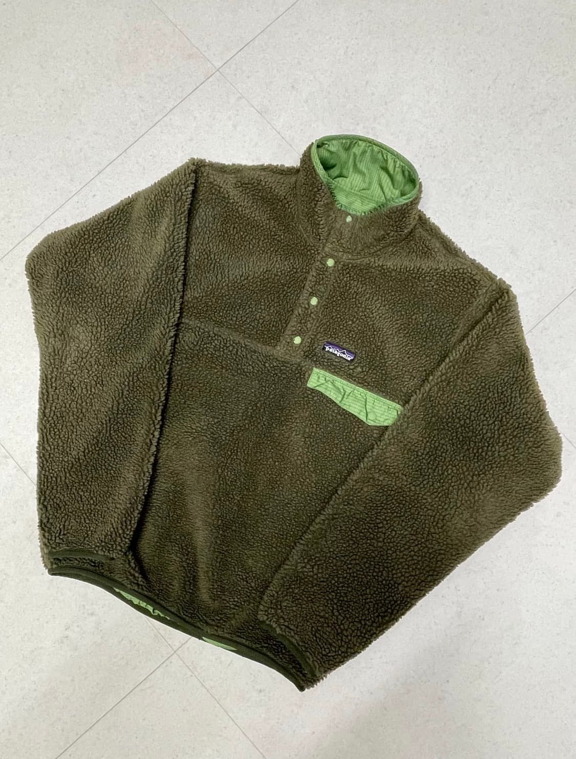 파타고니아 빈티지 글리세이드 리버시블 딥파일 신칠라 카키/그린 상품이미지1