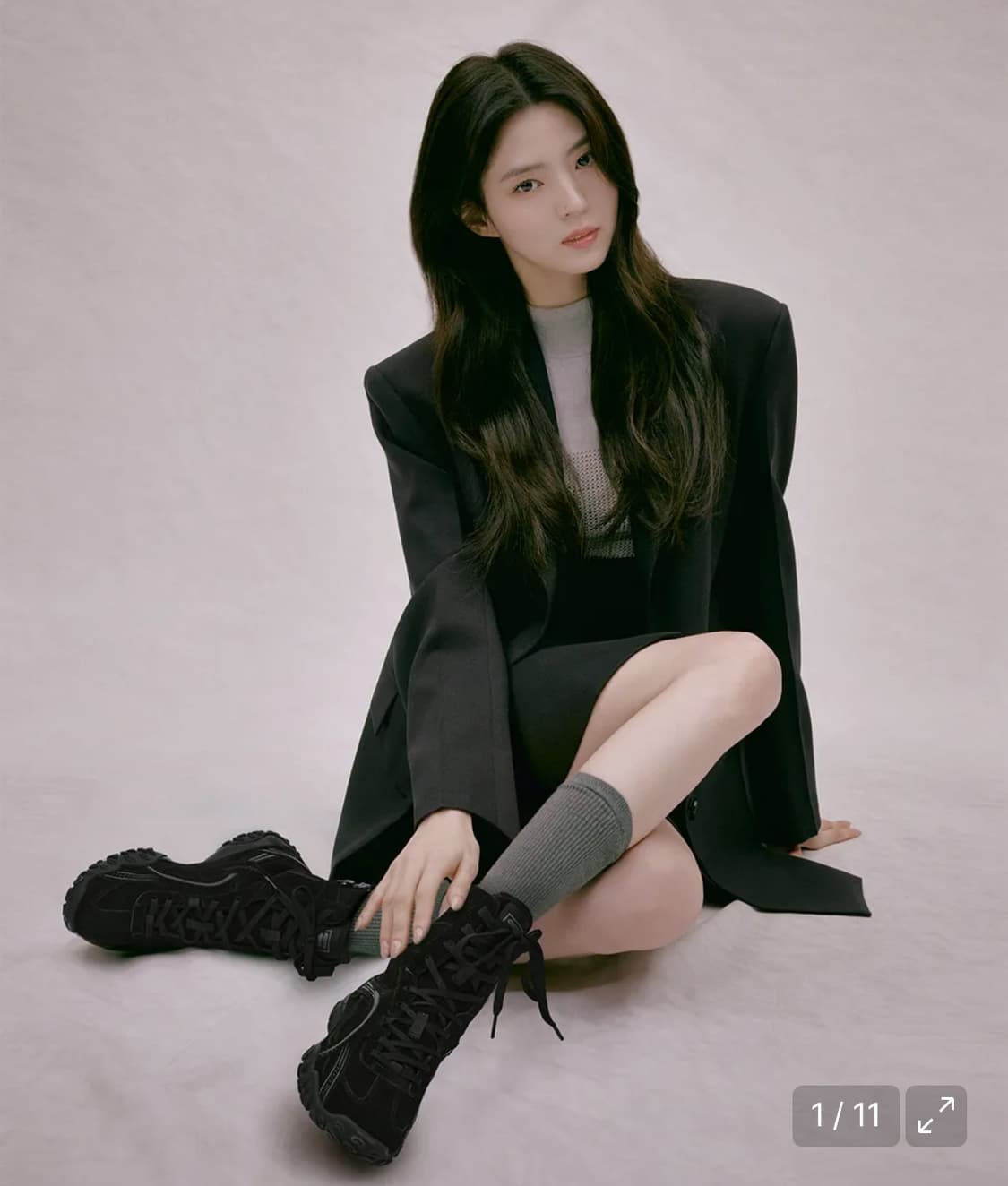 휠라 한소희 에샤페 미드 250 구합니다 상품이미지1