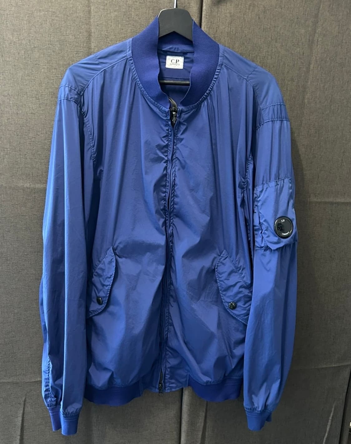 cp컴퍼니 렌즈 나일론 자켓 블루 상품이미지1