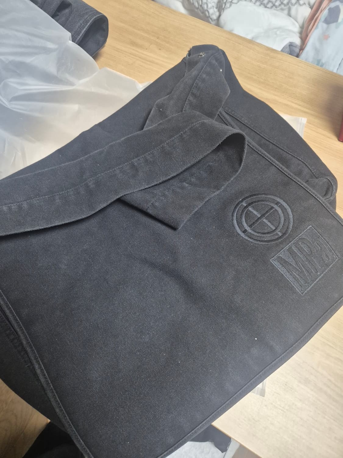 플라스틱프로덕트 Mpa 크로스백  상품이미지2