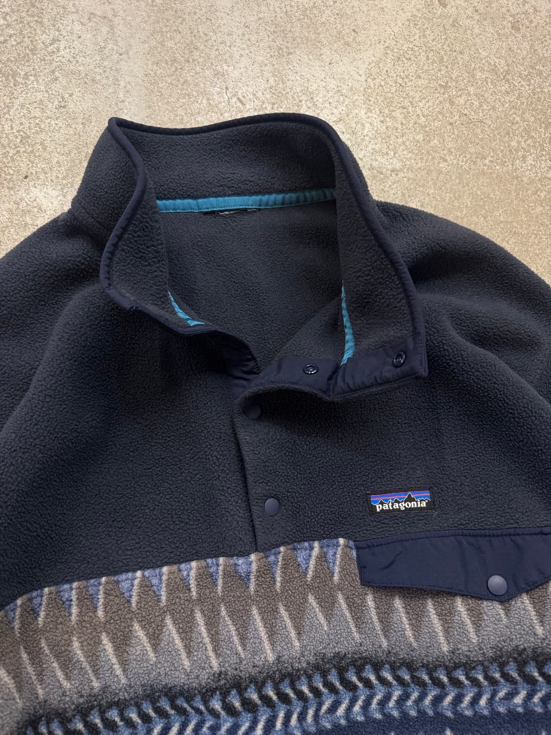 파타고니아 아즈텍 신칠라 풀오버 상품이미지3