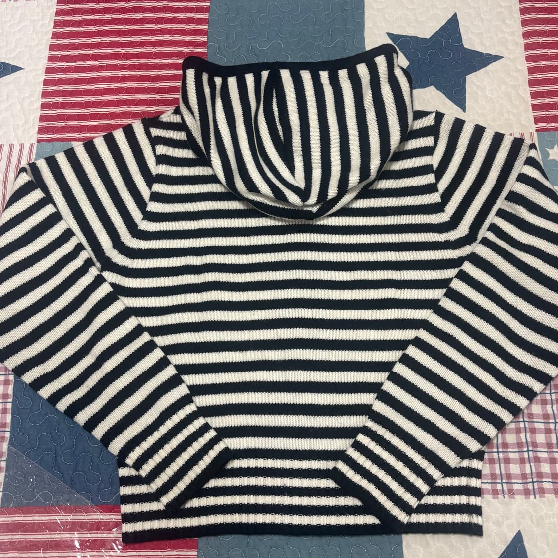 더뮤지엄비지터 후드집업  상품이미지4