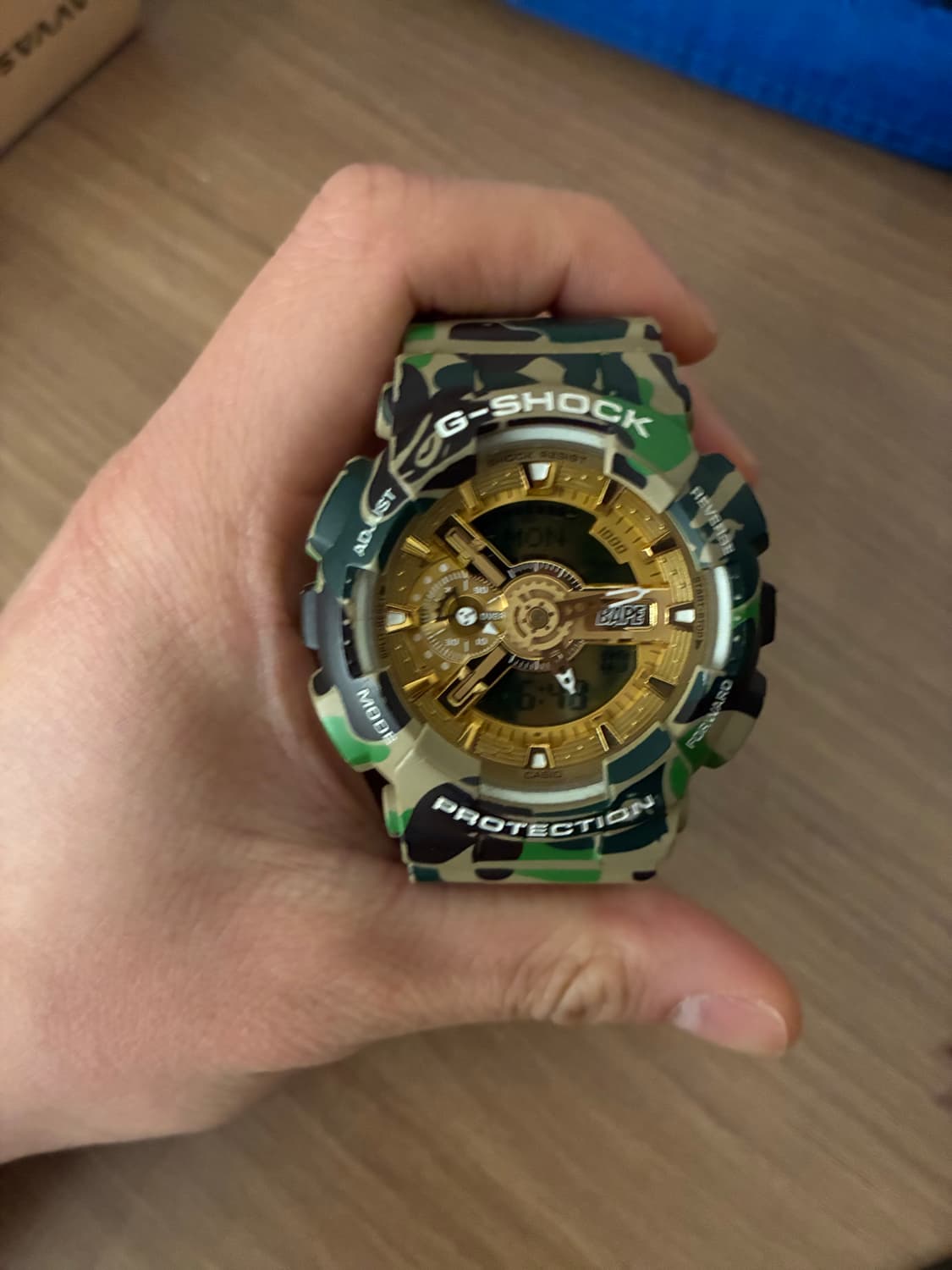 BAPE x G-SHOCK 한정판 시계 상품이미지3