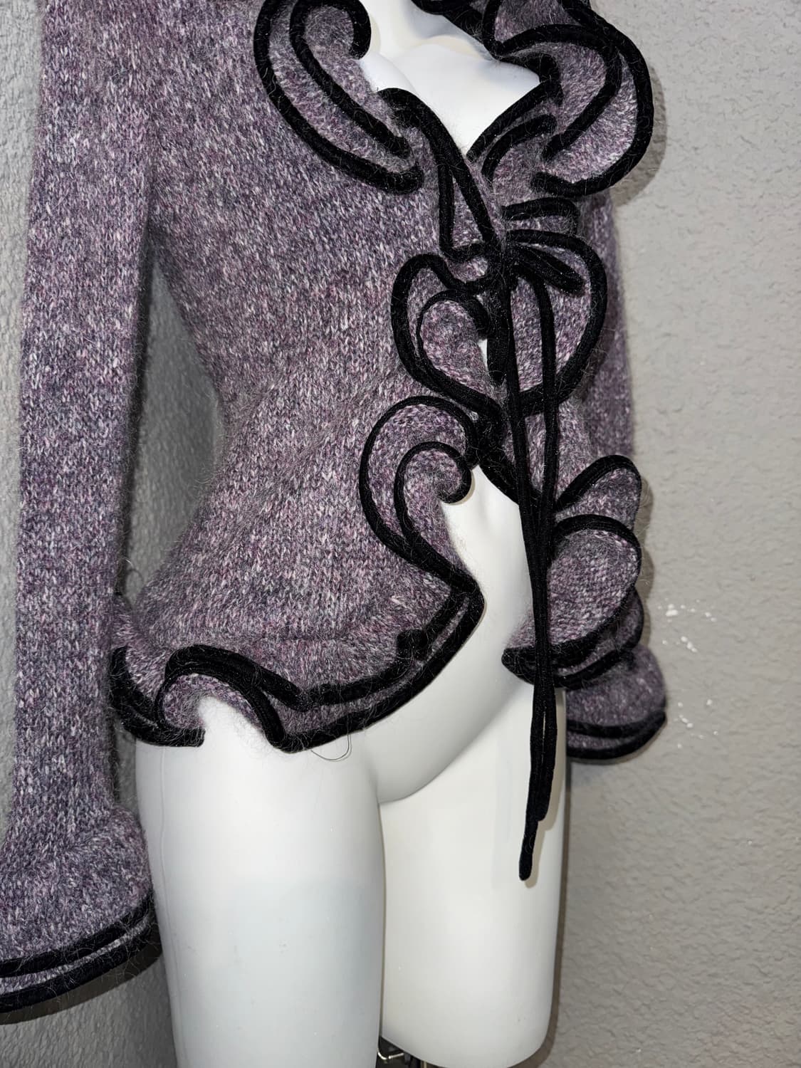 벨벳 러플 가디건 상품이미지3