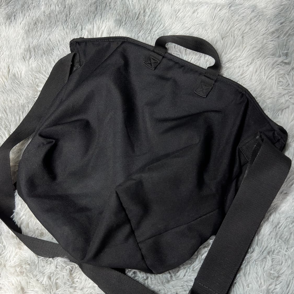 칼하트 메신저백 블랙  상품이미지3