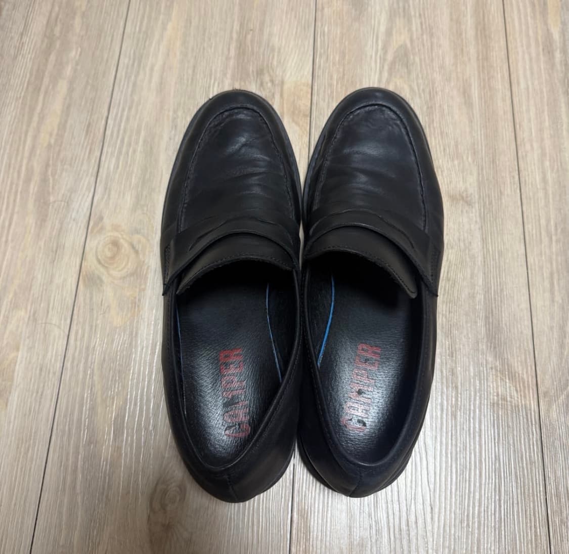 44) 캠퍼 뉴먼 로퍼 블랙 280 상품이미지3