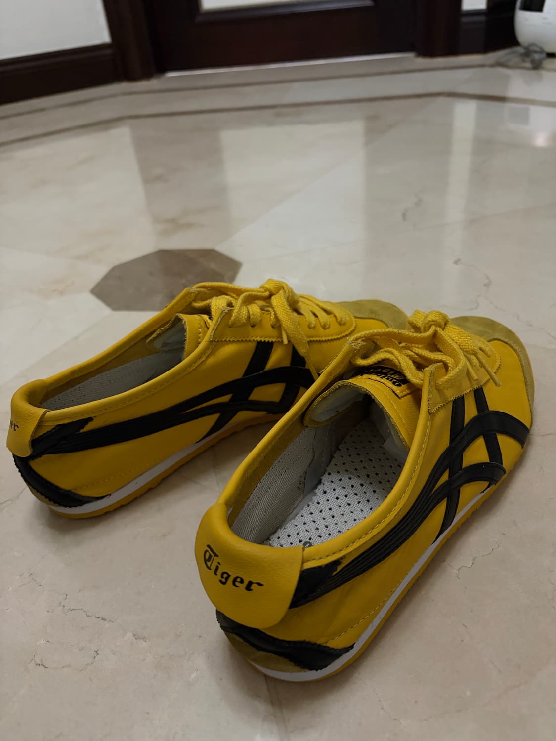 오니츠카 타이거 멕시코 66 옐로우 블랙 270 상품이미지2