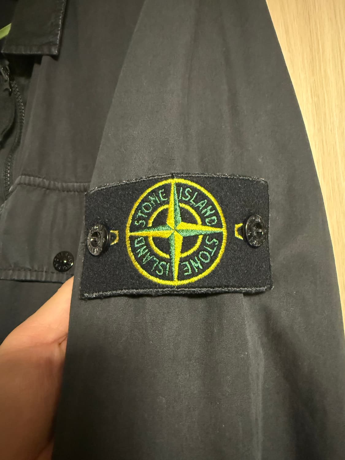 (새상품급)스톤아일랜드 21FW 오버셔츠 블랙 XXL 2XL 상품이미지2
