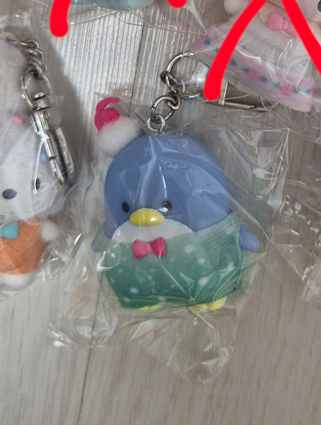 산리오 치비토모 2탄 스위츠 디저트 키링 챰 턱시도샘 상품이미지1