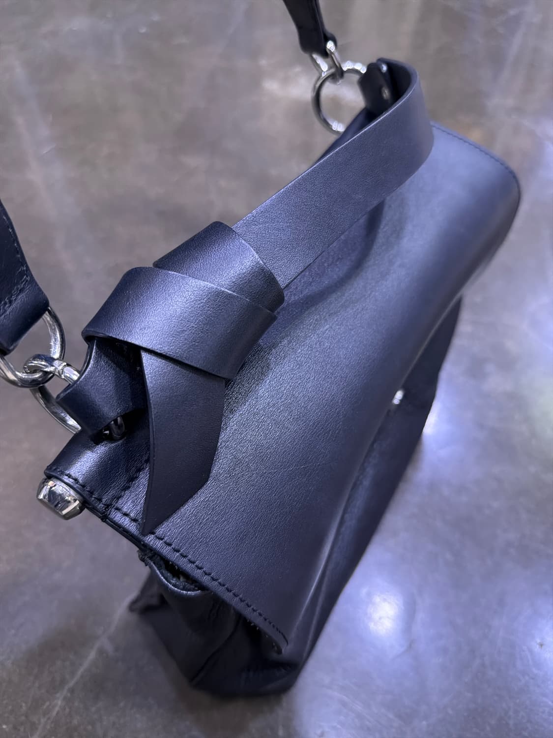 마시모두띠 소가죽 크로스백 토트 핸드백 블랙 상품이미지6