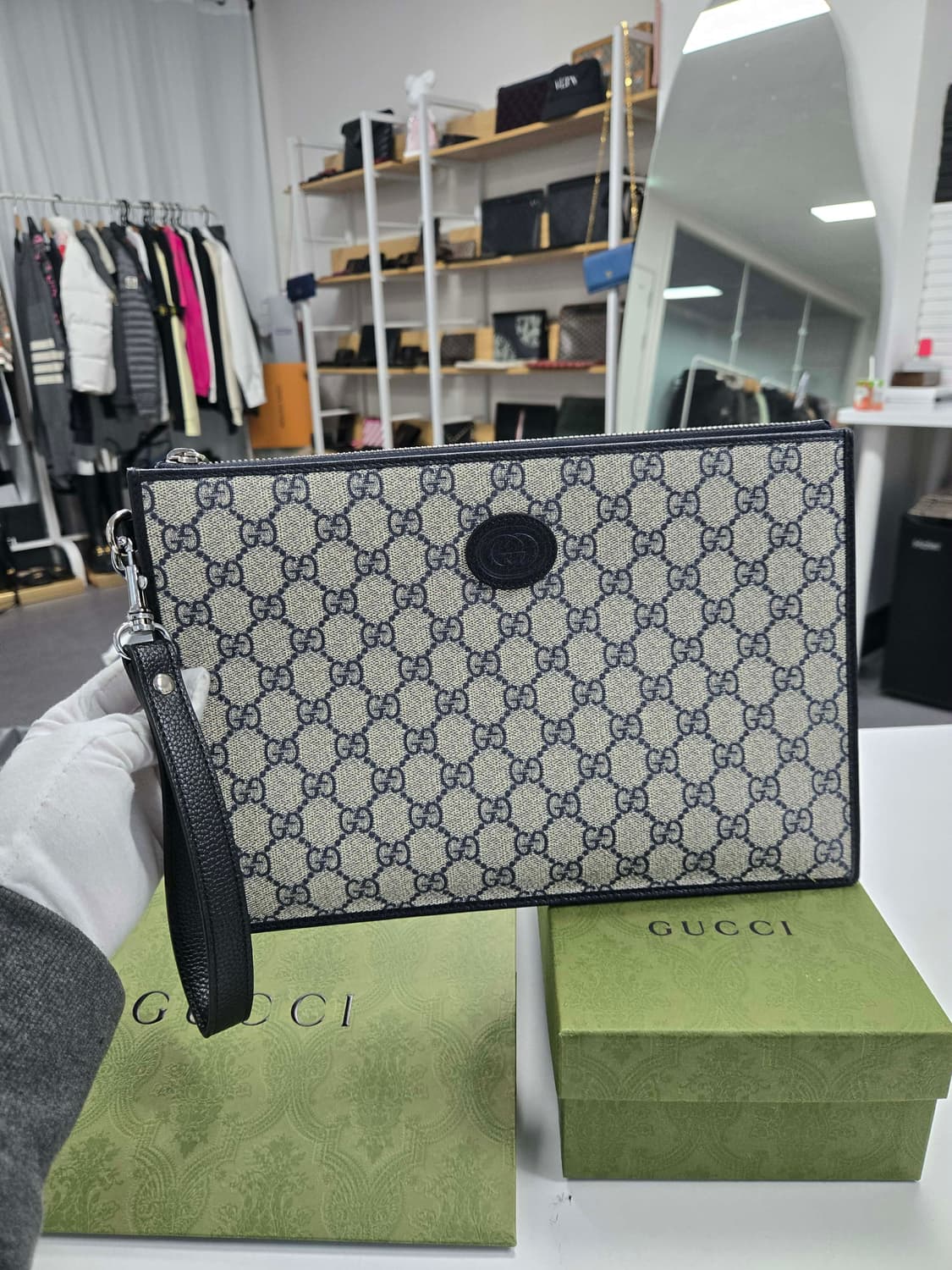 [A급컨디션] 구찌 인터로킹 클러치백 상품이미지1