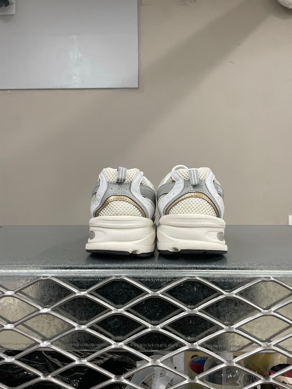 뉴발란스 530 화이트 280 상품이미지3