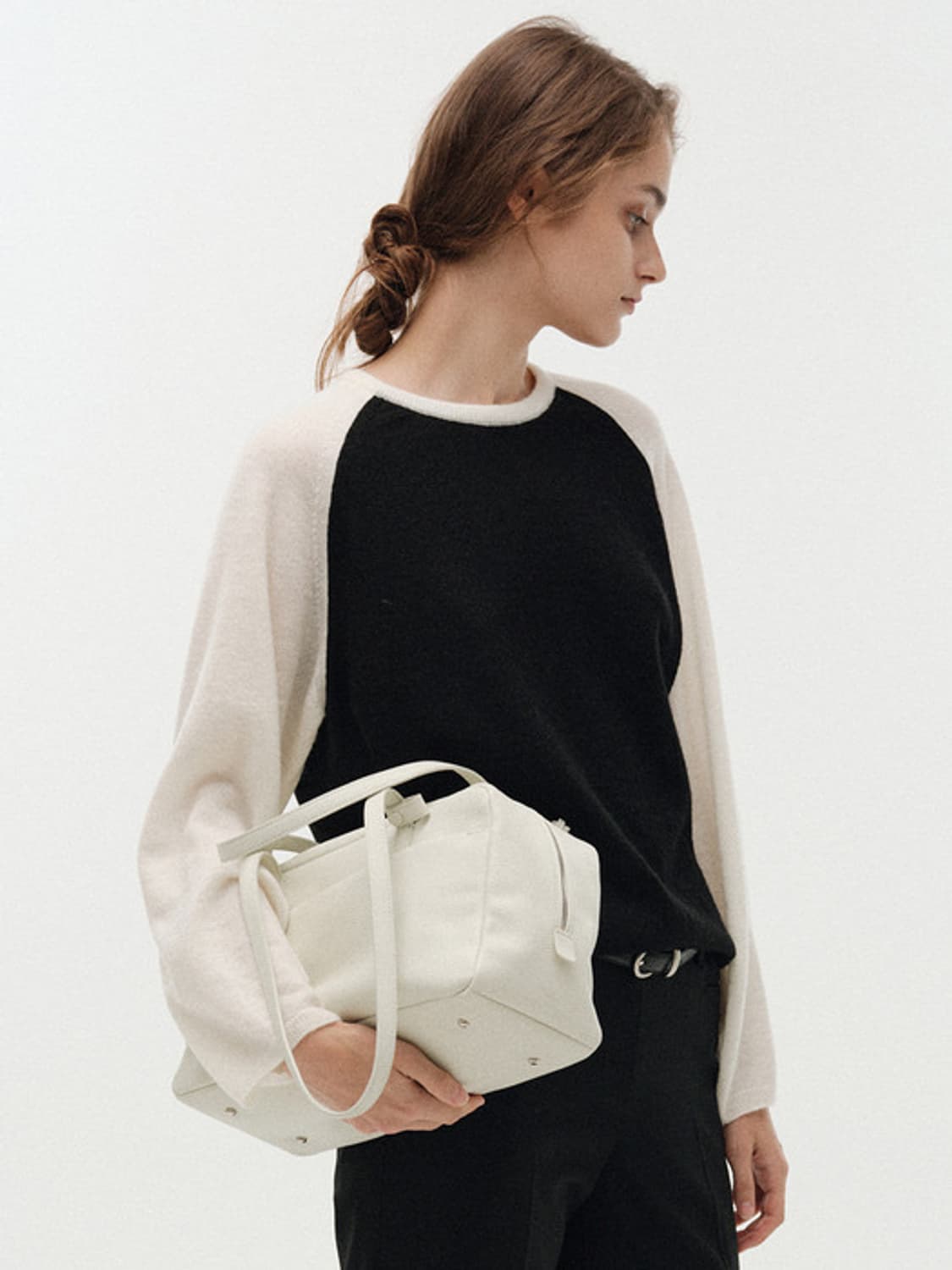 낫띵리튼 모헤어 풀오버 니트 상품이미지1