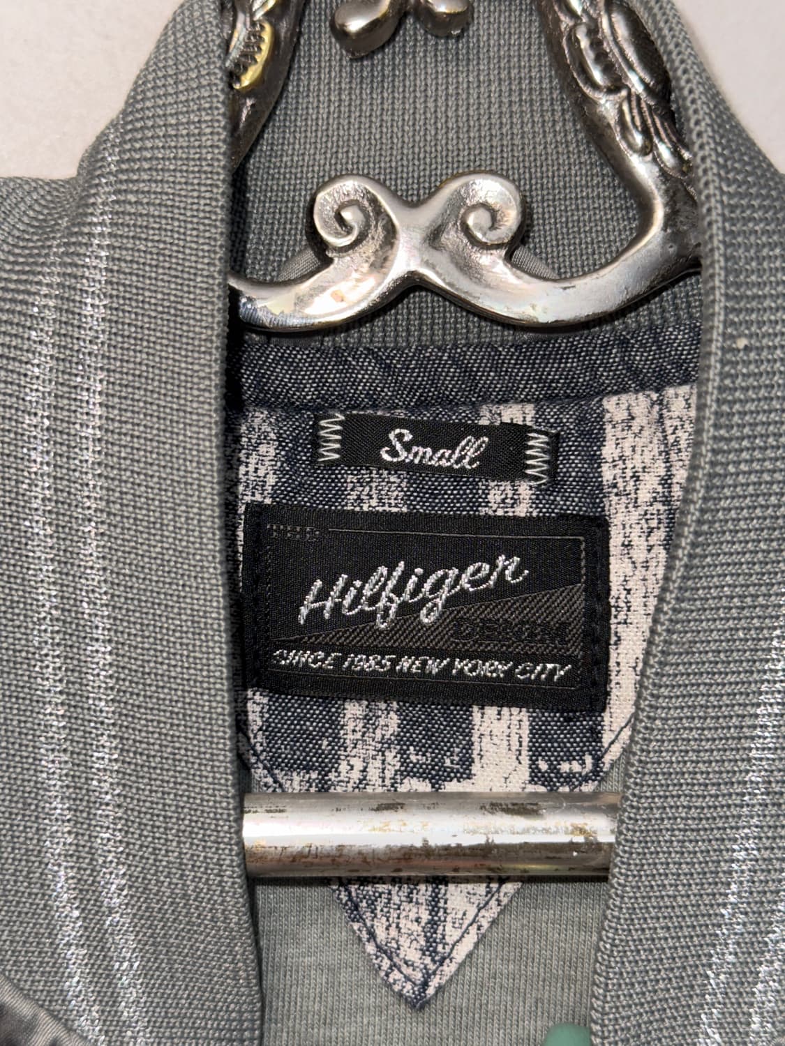 Tommy Hilfiger glossy silver shirring 봄버 상품이미지4