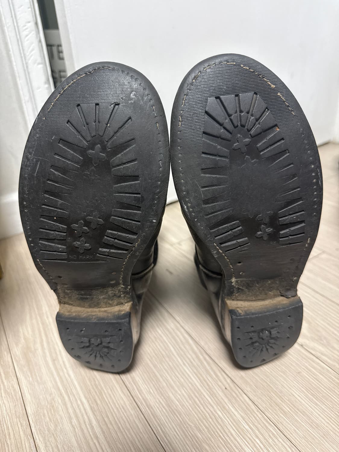 레드윙 스틸토 디테일 빈티지 레더부츠 상품이미지9