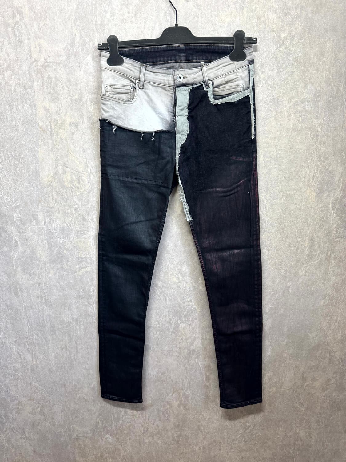 30 / 릭오웬스 화이트 블랙 타이론 진 상품이미지1