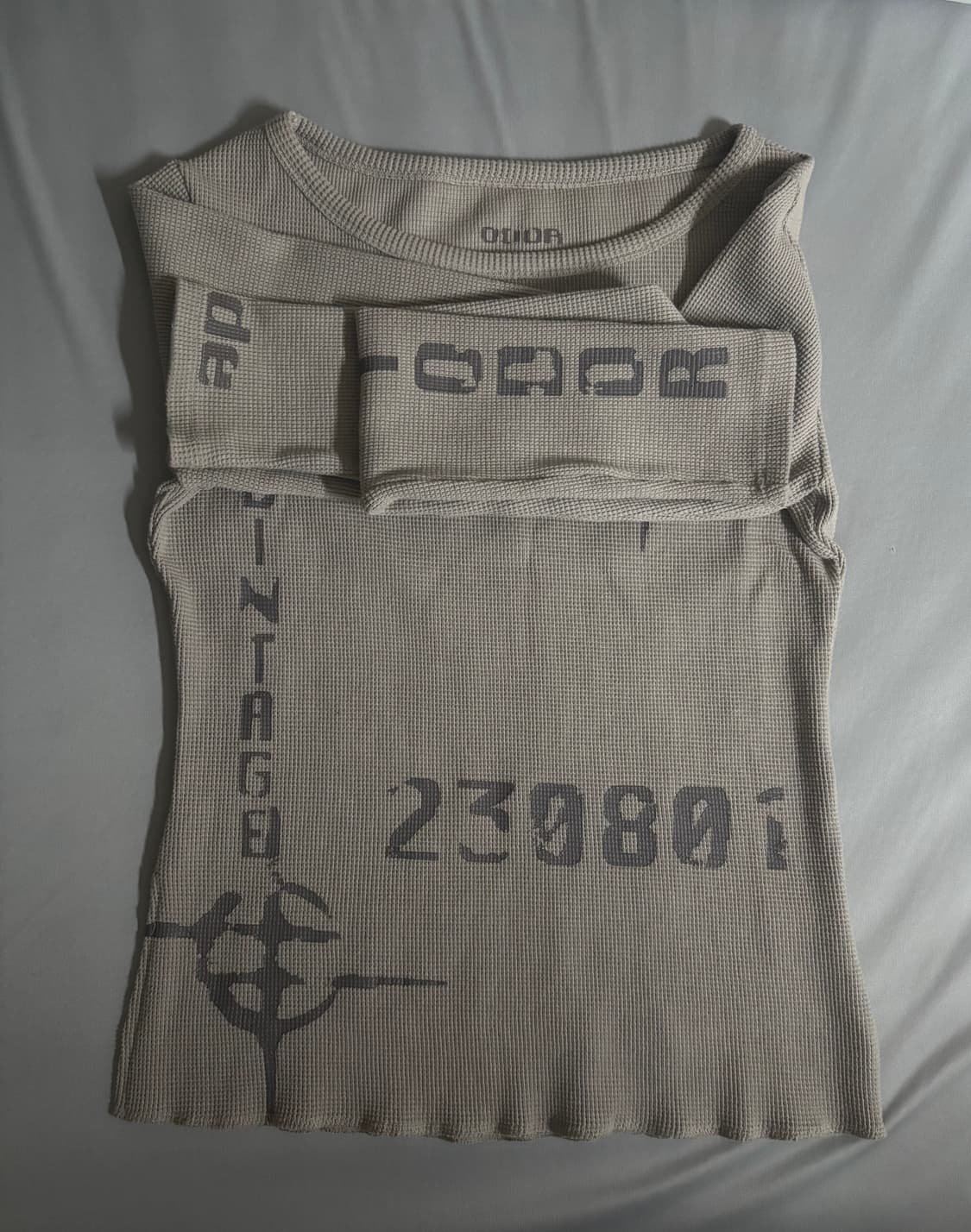 오도어 Relic long sleeve (Beige) 상품이미지5