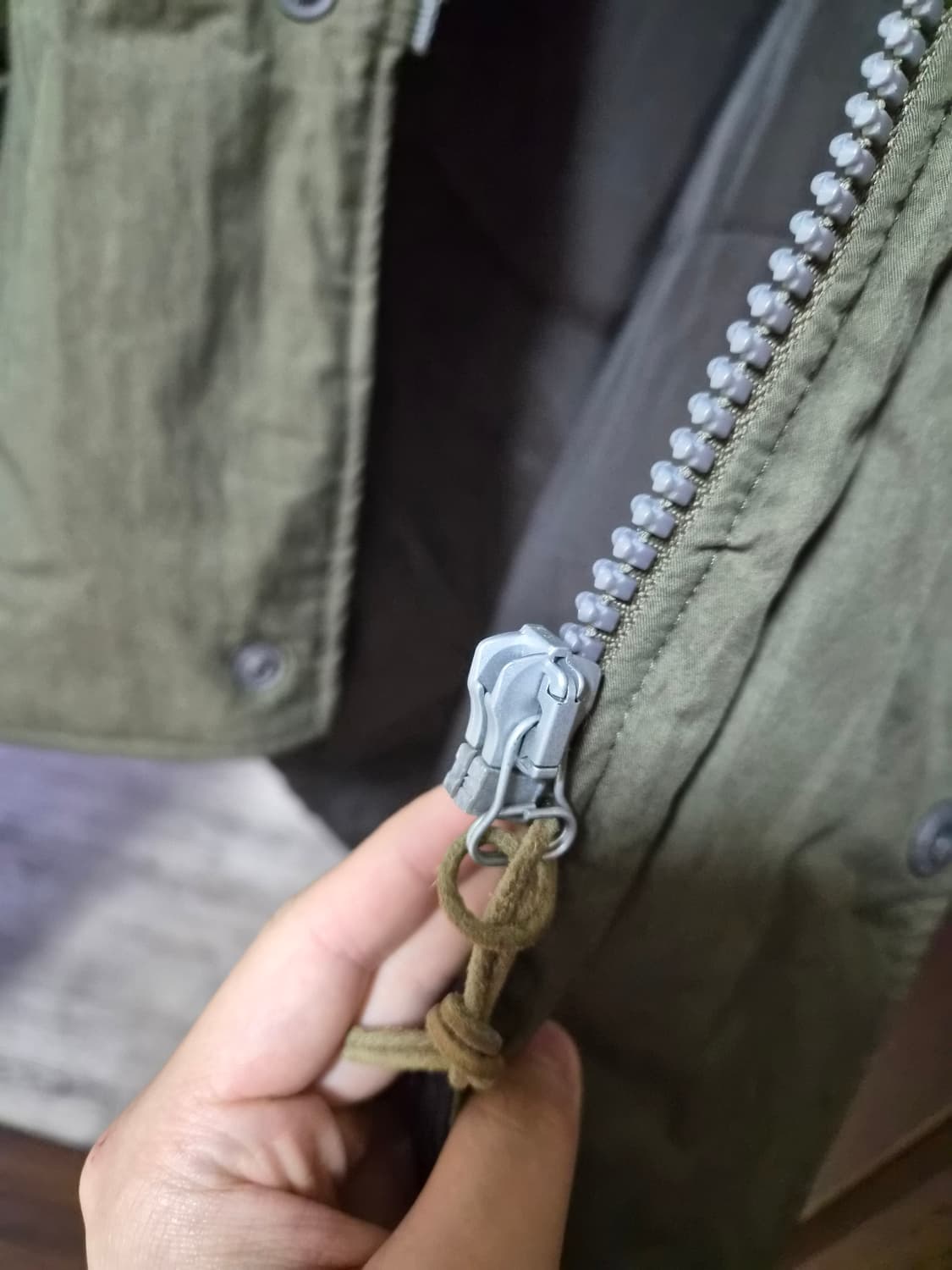 아워레가시 펜리르 올리브 48 새상품 상품이미지3