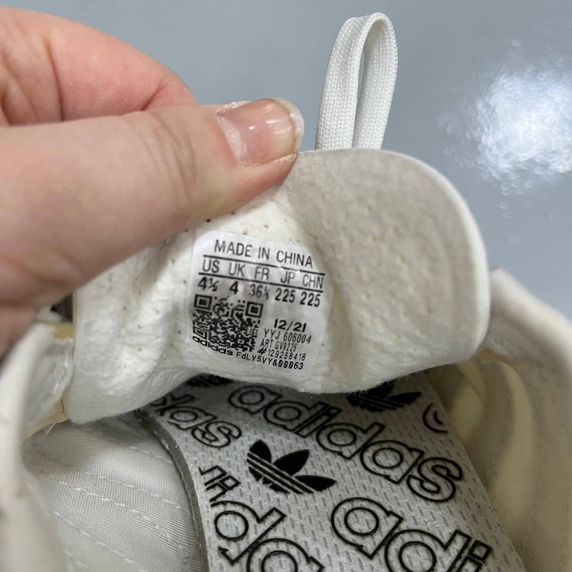 225 아디다스 여성 레트로피 운동화 0312M1 상품이미지2