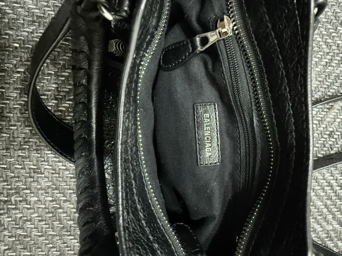 발렌시아가 자이언트 미니 블랙 상품이미지3