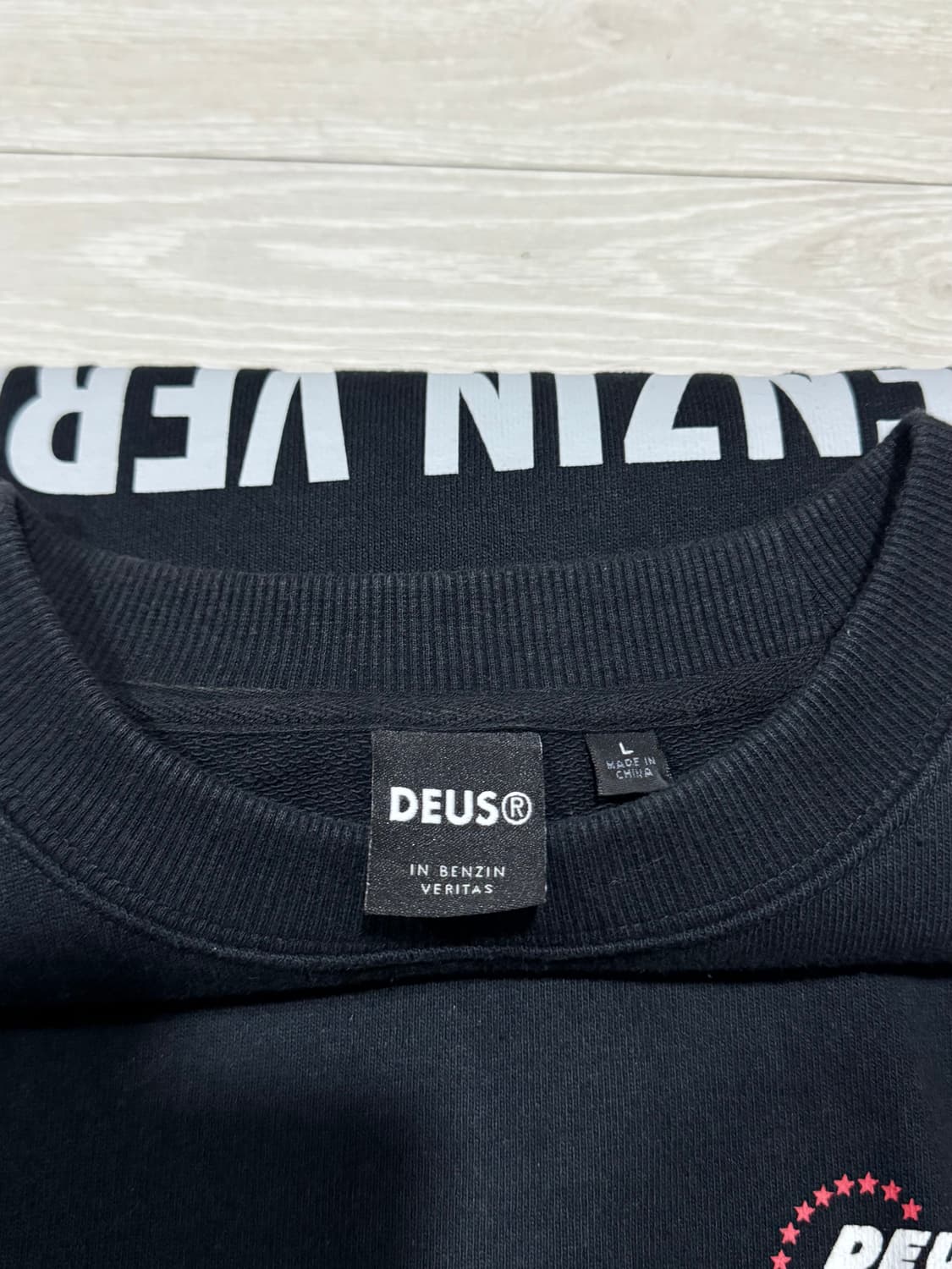 [L] 데우스 엑스마키나 모토 크루 맨투맨 상품이미지3