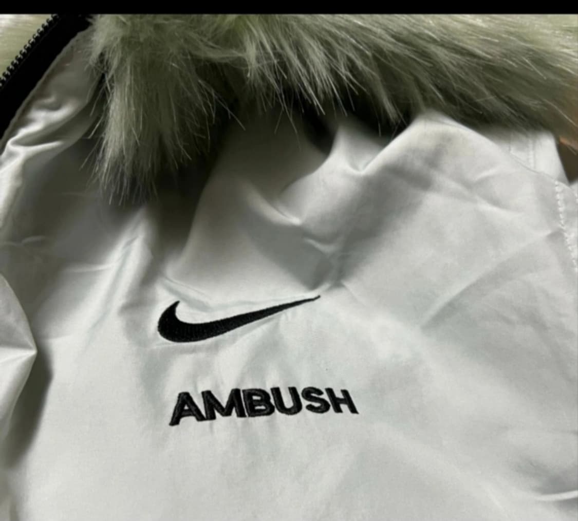 나이키x엠부쉬 리버시블 퍼 포우 퍼 자켓 L 상품이미지5