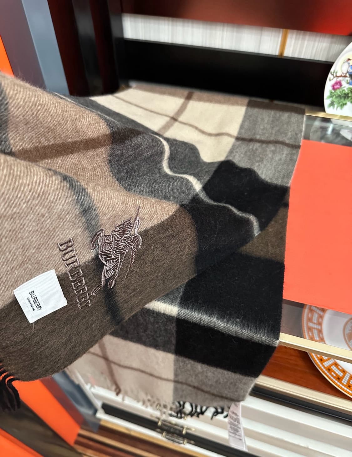 버버리숙녀 리버서블 스카프100% 램스울
 상품이미지5