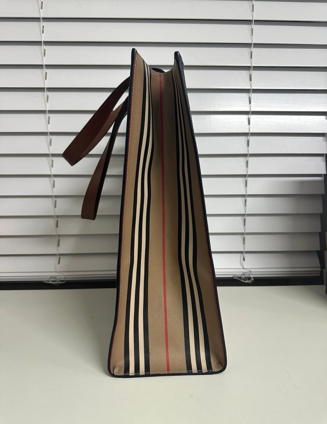 버버리 토트백 캔버스백 상품이미지3